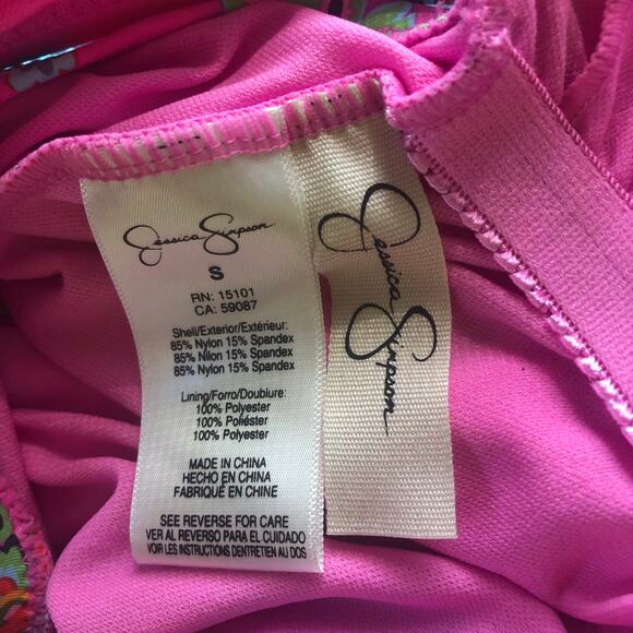 JESSICA SIMPSON Retail $108 Rosies Bushes Criss Cross Back One Piece Size Small - Picture 7 of 7